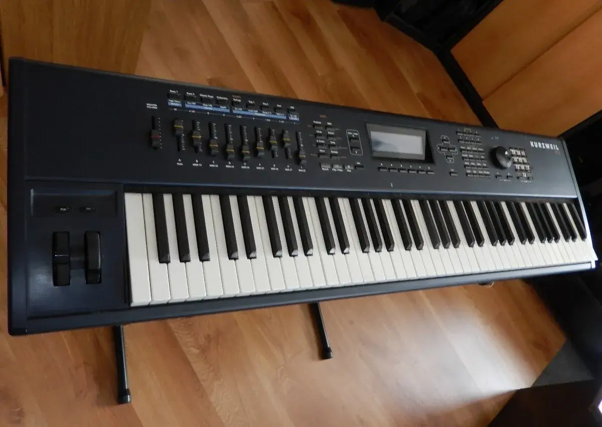 Kurzweil PC 3 - 76