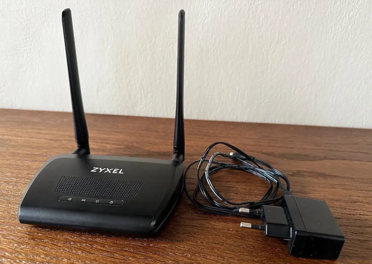 Wi-Fi router Zyxel WAP3205 v3