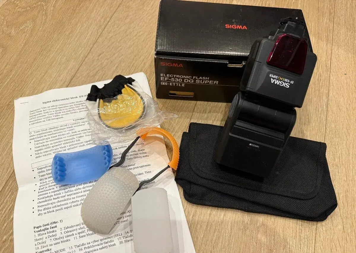 Blesk sigma ef-530