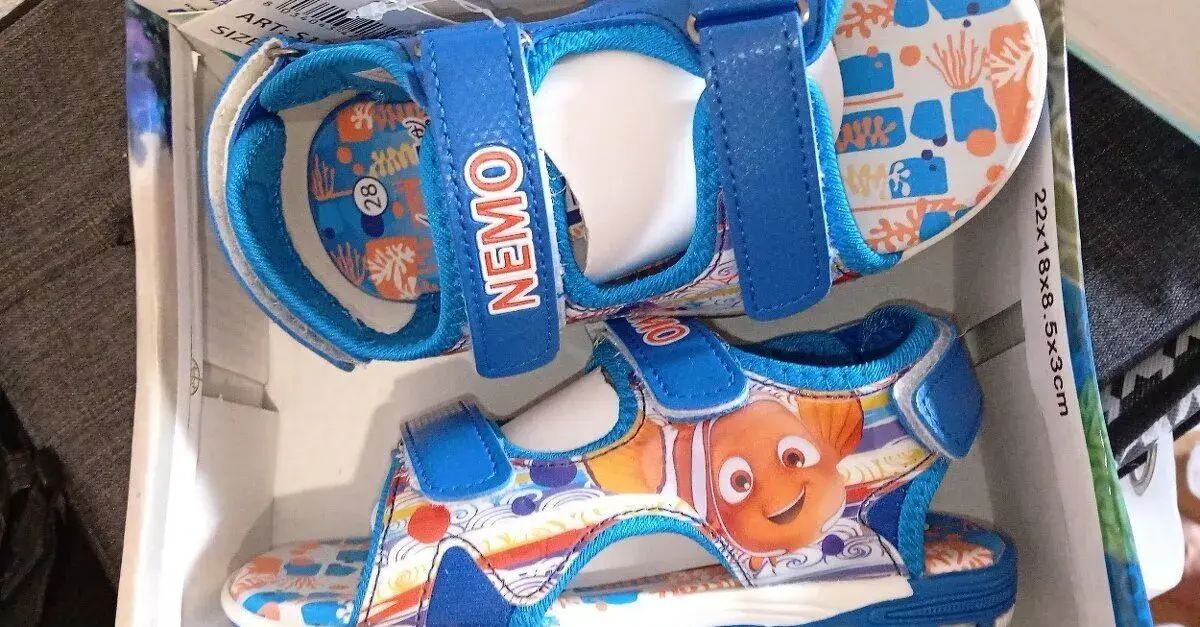 NOVÉ detské sandálky, veľkosť 28, motív NEMO