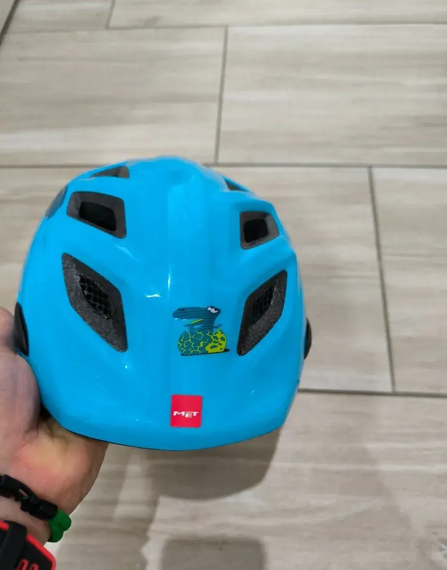 Detska prilba 45-51 cm nova,takmer neuzivana,lacno