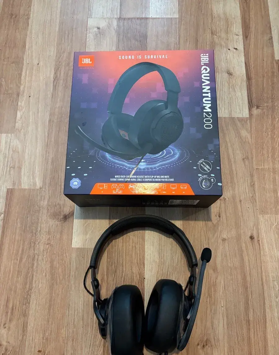 JBL Quantum 200 Slúchadlá