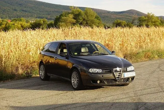 Alfa Romeo 156