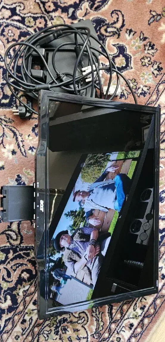 Monitor Acer X222W