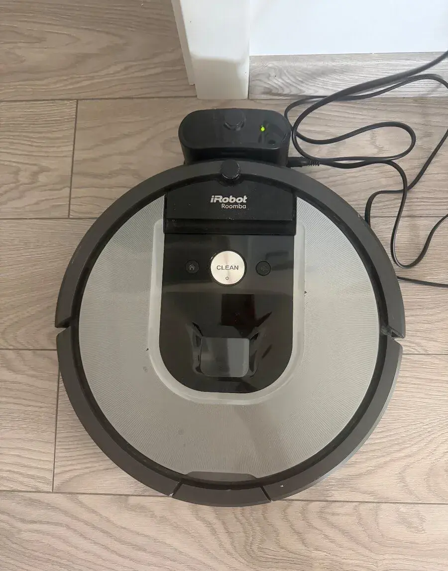 IROBOT roomba