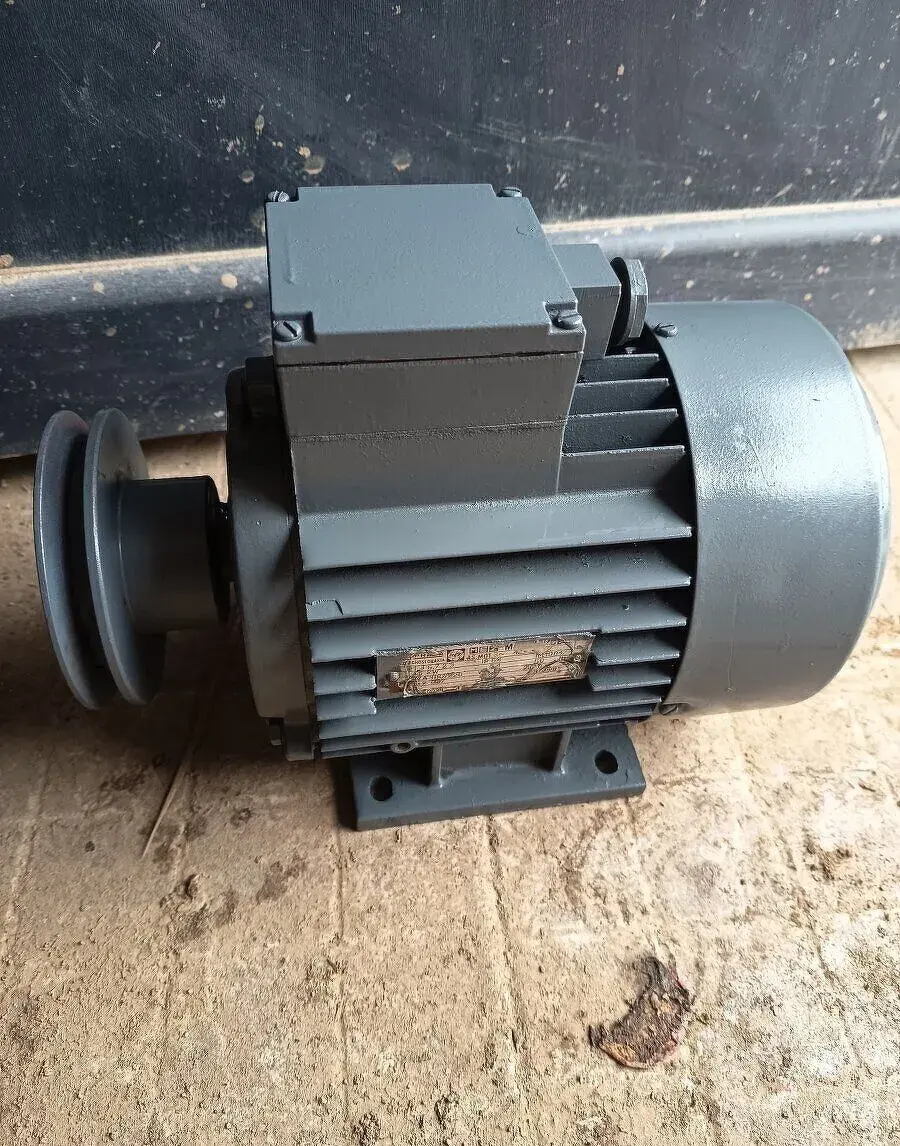 Elektromotor 1,5 kw 2870 ot 380v
