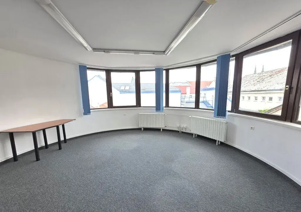 Kancelárske priestory na prenájom, Žilina-Horný Val, R2 SK.