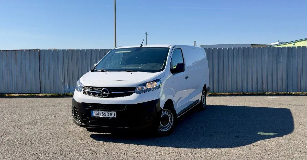 Opel Vivaro – 2023, 73 000 km