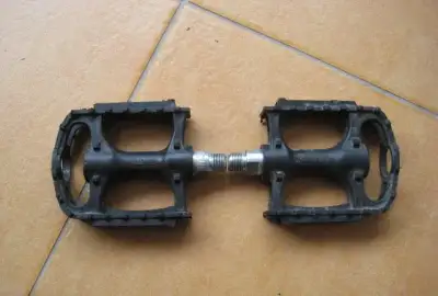 pedále na bike