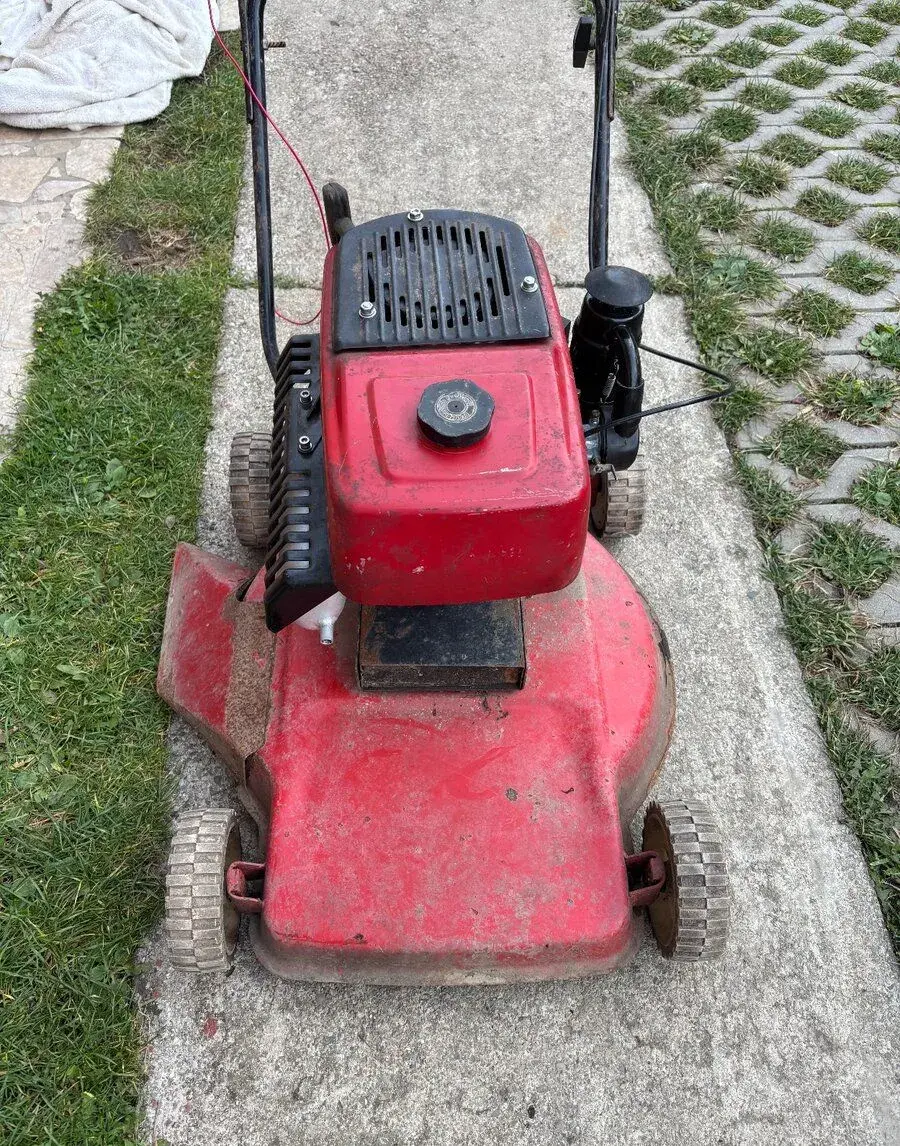 Motor