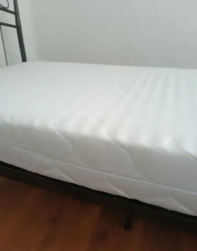 Penové matrace s pamäťovou penou 90x200