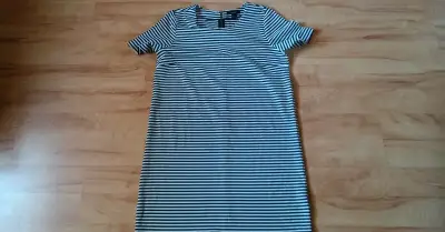 Damske elasticke saty ESMARA