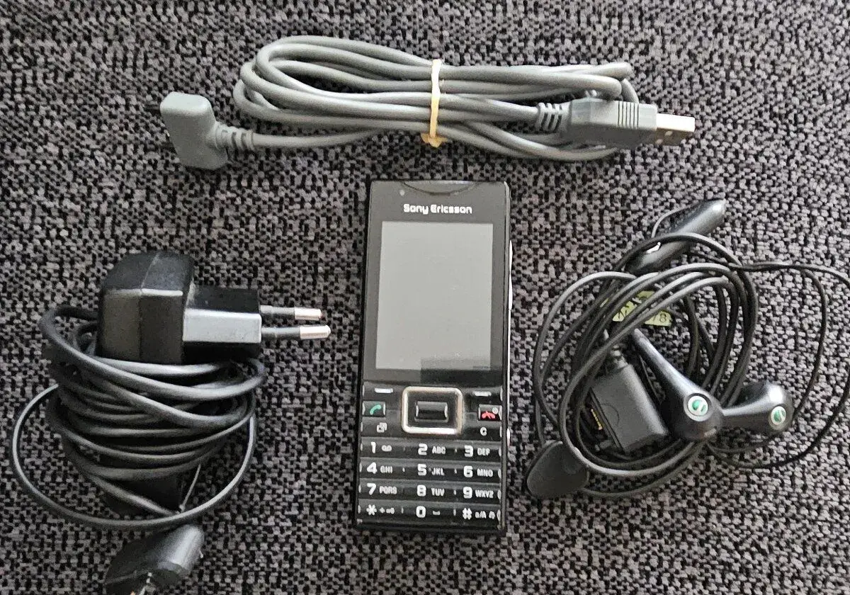 Sony Ericson J10i2