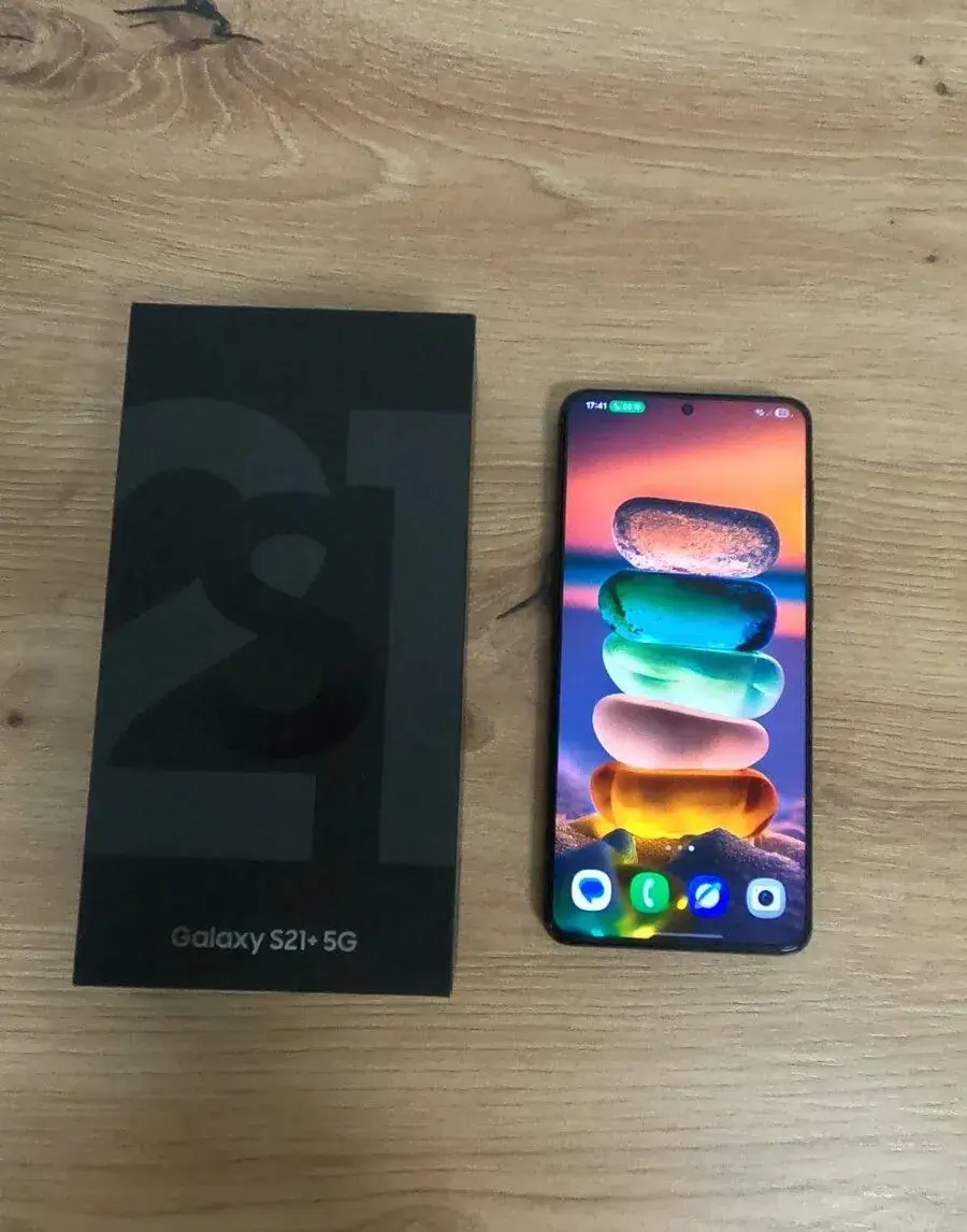 Samsung S21 Plus