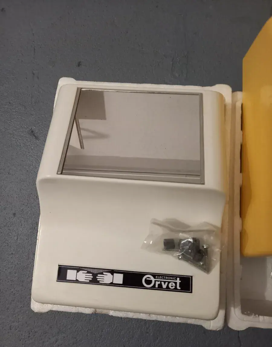Sušič ruk elektrický Orvet 220V,1200 W