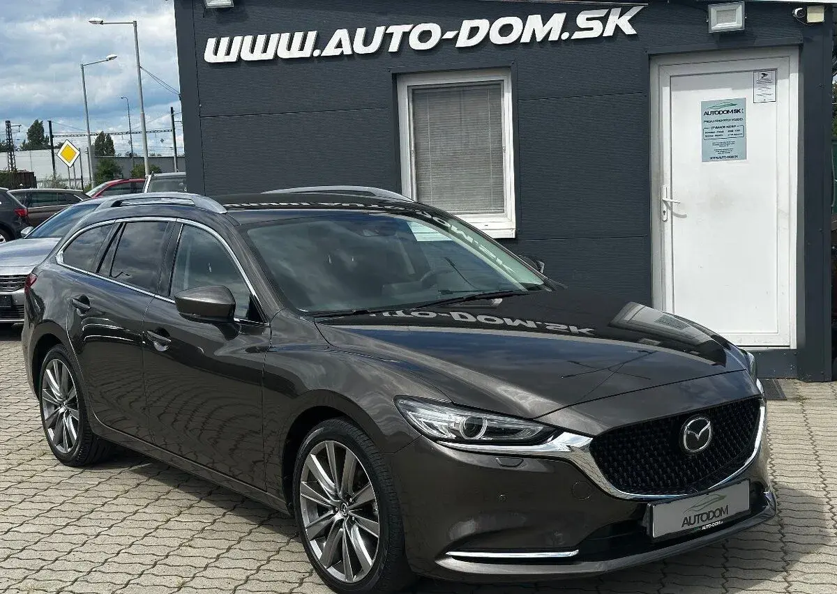 Mazda – 2019, 80 km