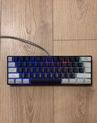 Mechanická klávesnica RGB G70 Gaming Mini