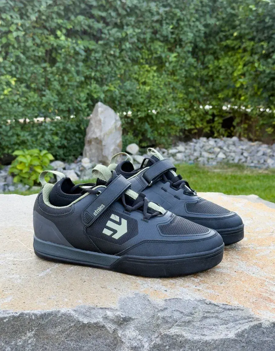 TOPANKY ETNIES CAMBER CL vel. 45 - NOVÉ