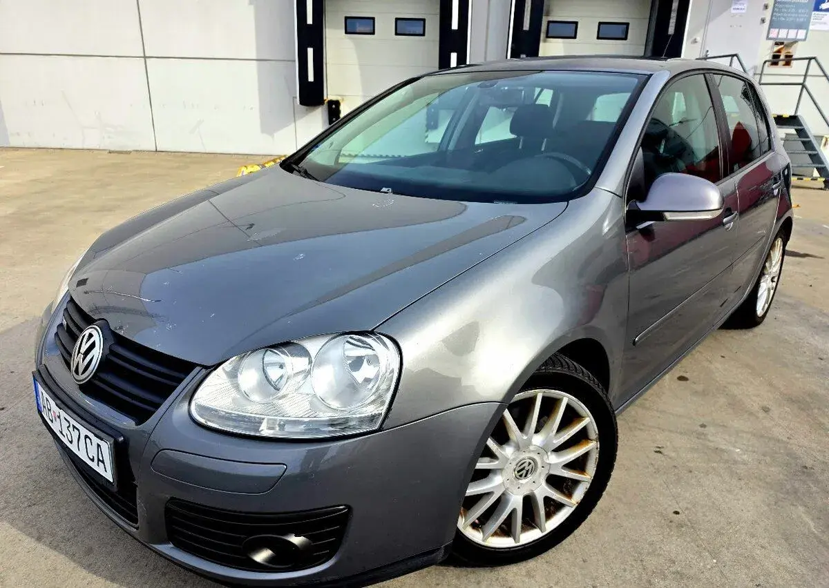 Volkswagen Golf – 2008, 380 000 km