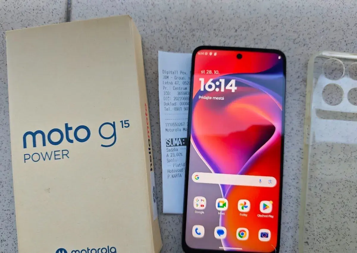 Motorola Moto G15 Power 8GB / 256GB, siva, top, zaruka