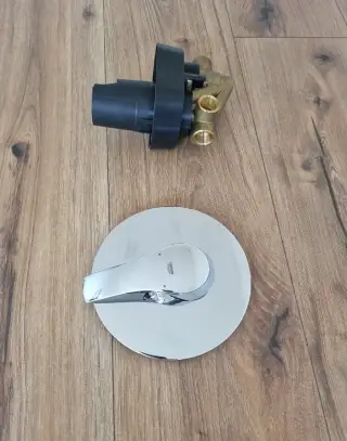 Vaňová (sprchová) batéria pod omietku Grohe Eurosmart