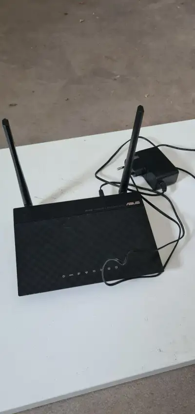 ADSL router ASUS DSL-N12E