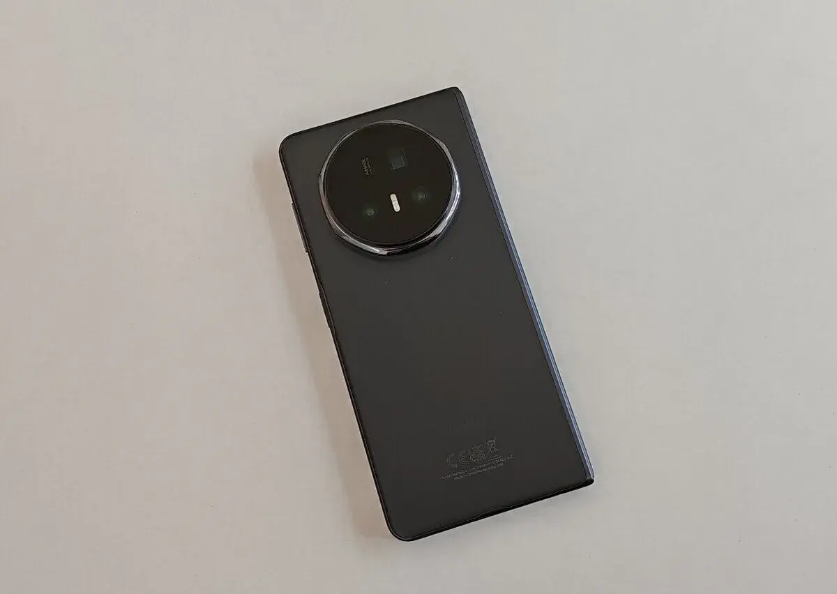 Honor Magic V5 512GB Čierny | Zánovný | 42 cyklov