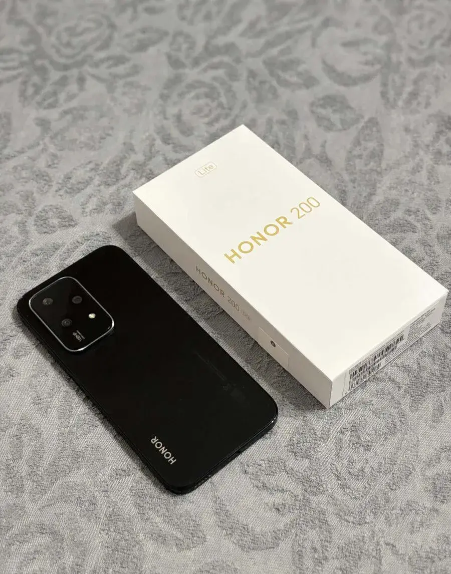 Honor 200 lite