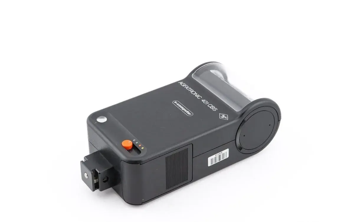 Agfatronic 401 CBS - blesk pre fotoaparáty (70 roky)