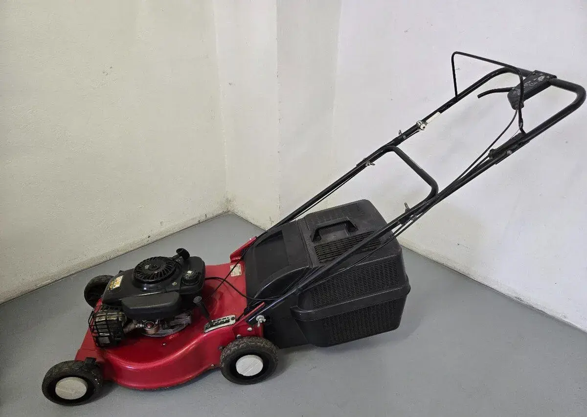 Masívna benzínová kosačka 46 cm / 3,7 koní ZÁNOVNÝ STAV