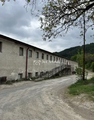 PREDAJ | Družstevná Hala | Banská Bystrica