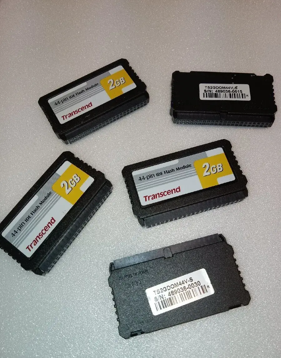 Nové 2GB IDE Flash moduly (DOM) – 44pin