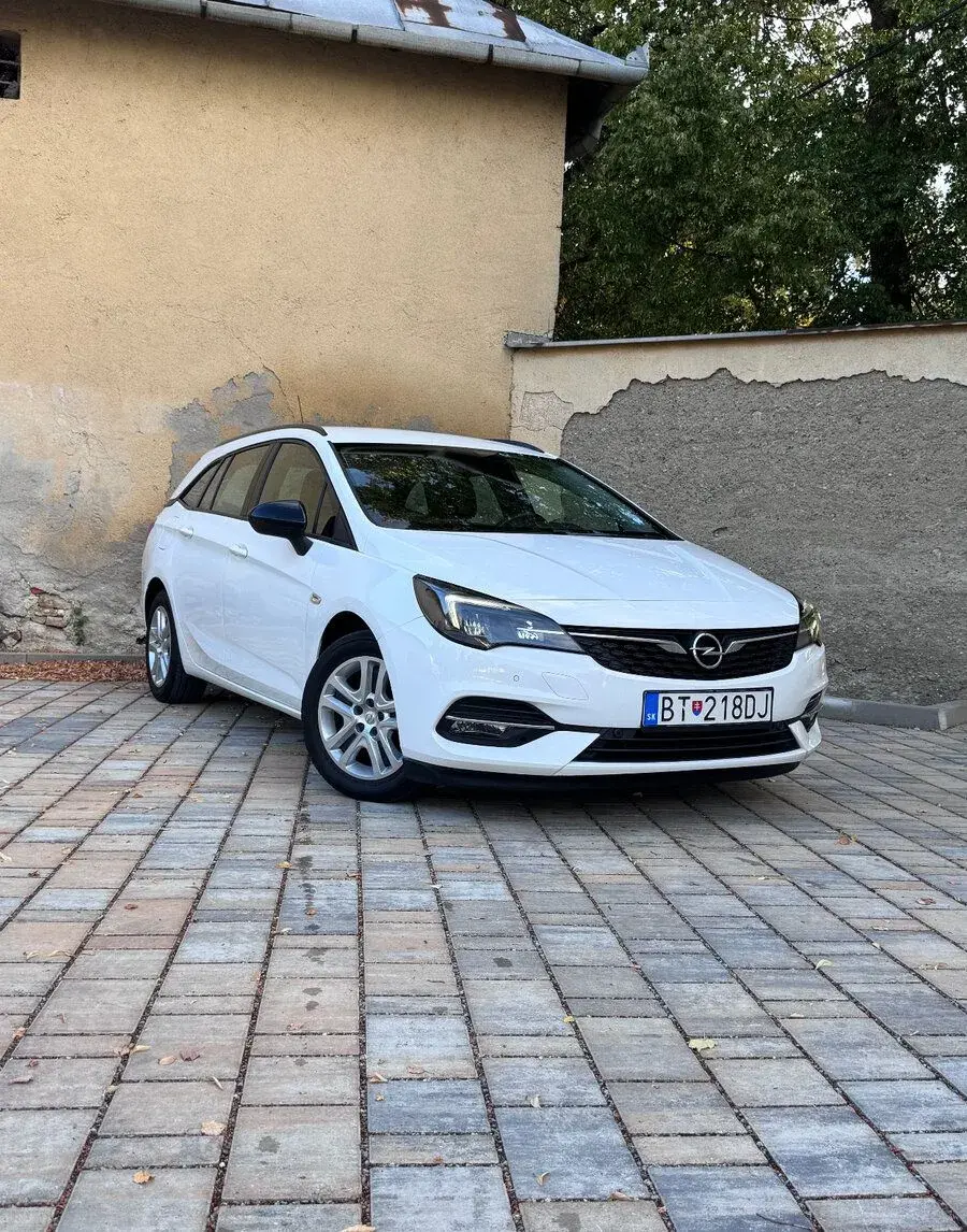 Opel ASTRA – 100 km