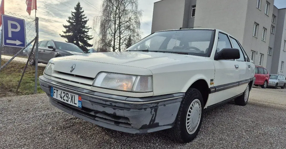 Renault R21 – 1989, 210 819 km