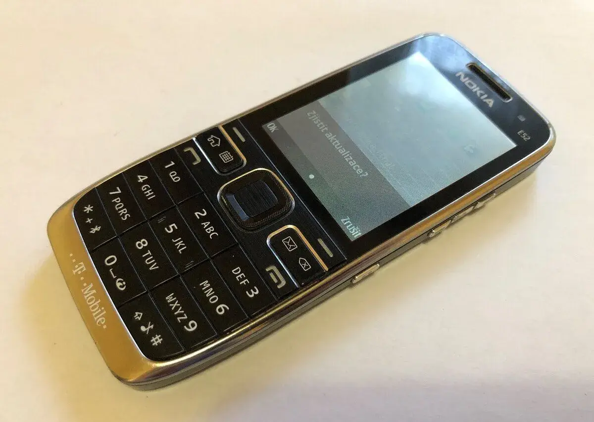 Nokia E52 Blok Telekom