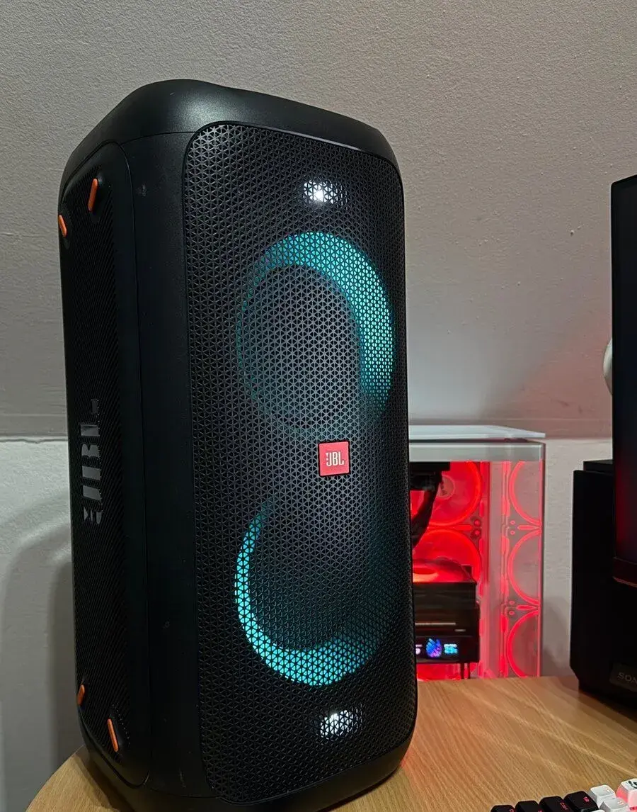 Jbl partybox 100