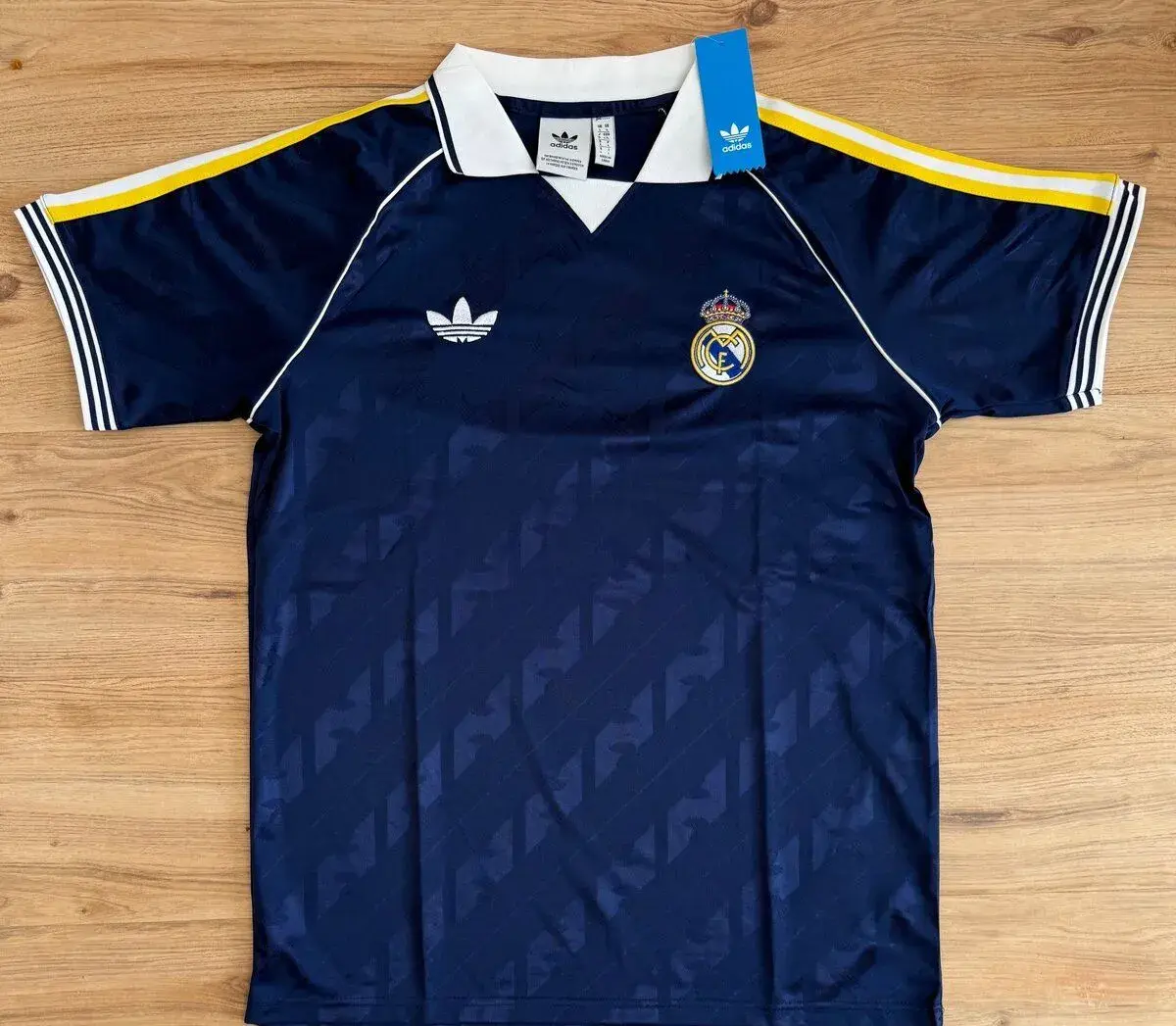 REAL MADRID – RETRO TRIČKÁ