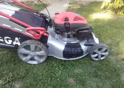 Kosačku z pojazdom Vega 51cm