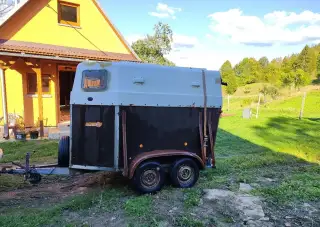 Príves na kone