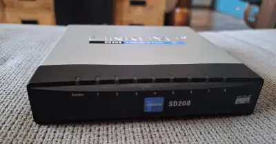 Linksys SD208, 8-Port 10/100 Switch