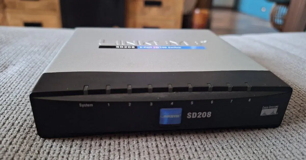Linksys SD208, 8-Port 10/100 Switch