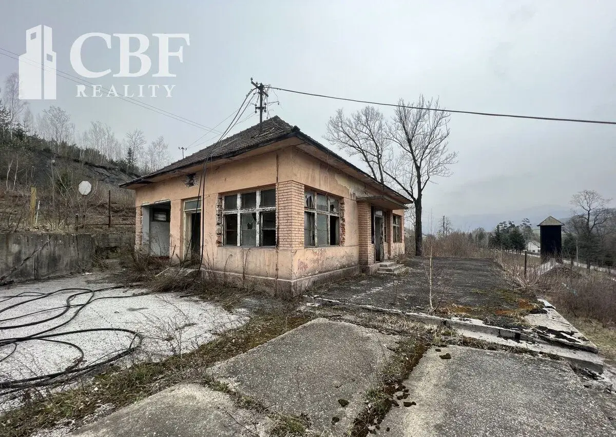 Na predaj budova v obci Nižná Slaná