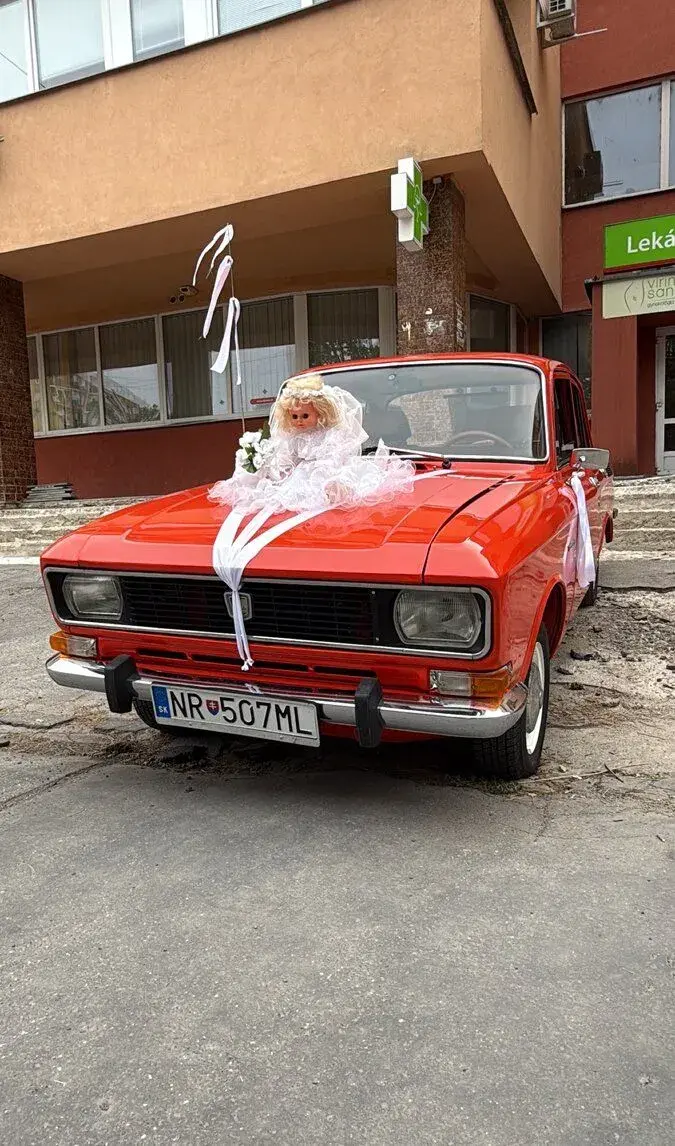 Moskvič 2140