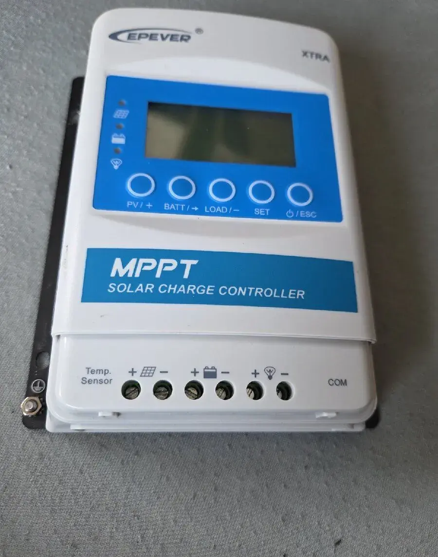 Solárny MPPT regulátor EPEVER XTRA1210N-XDS2 (10A, 100V)