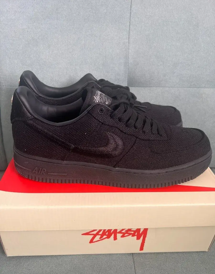 Nike Dunk x Stussy