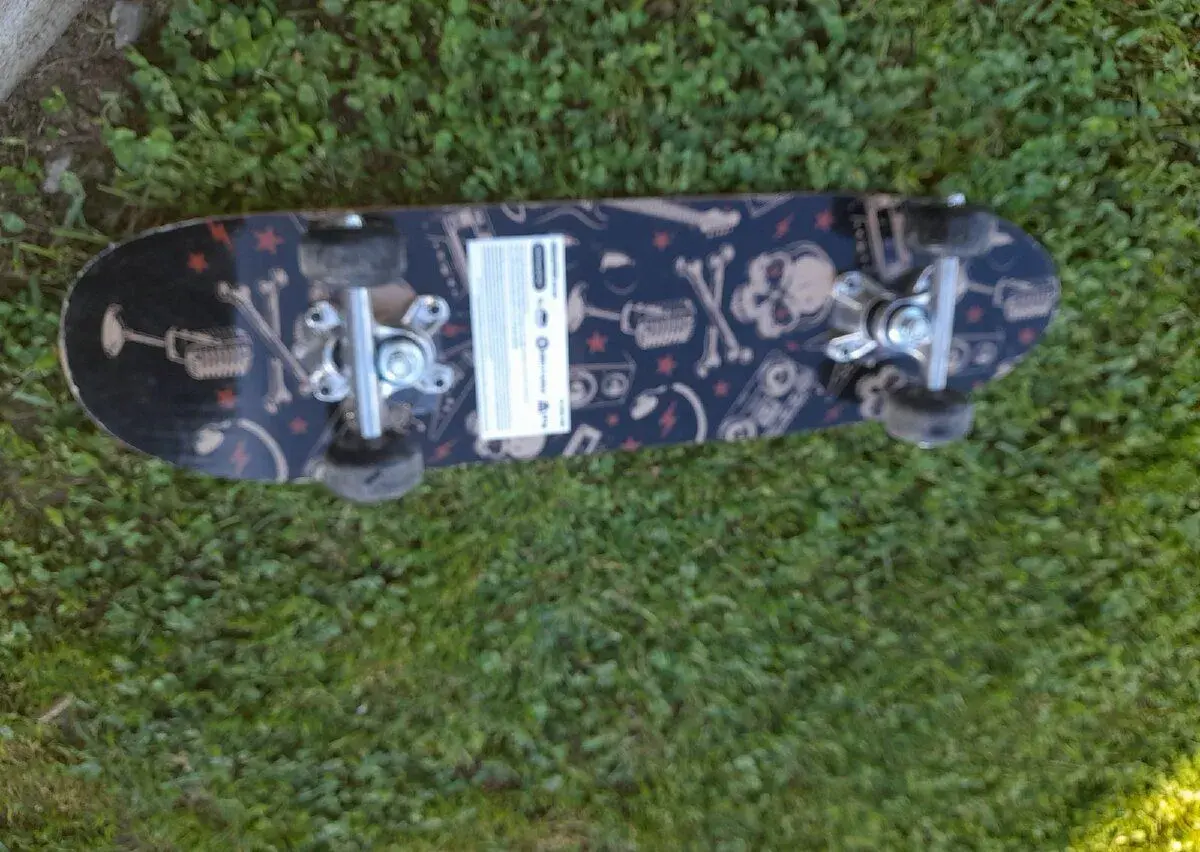 Skateboard