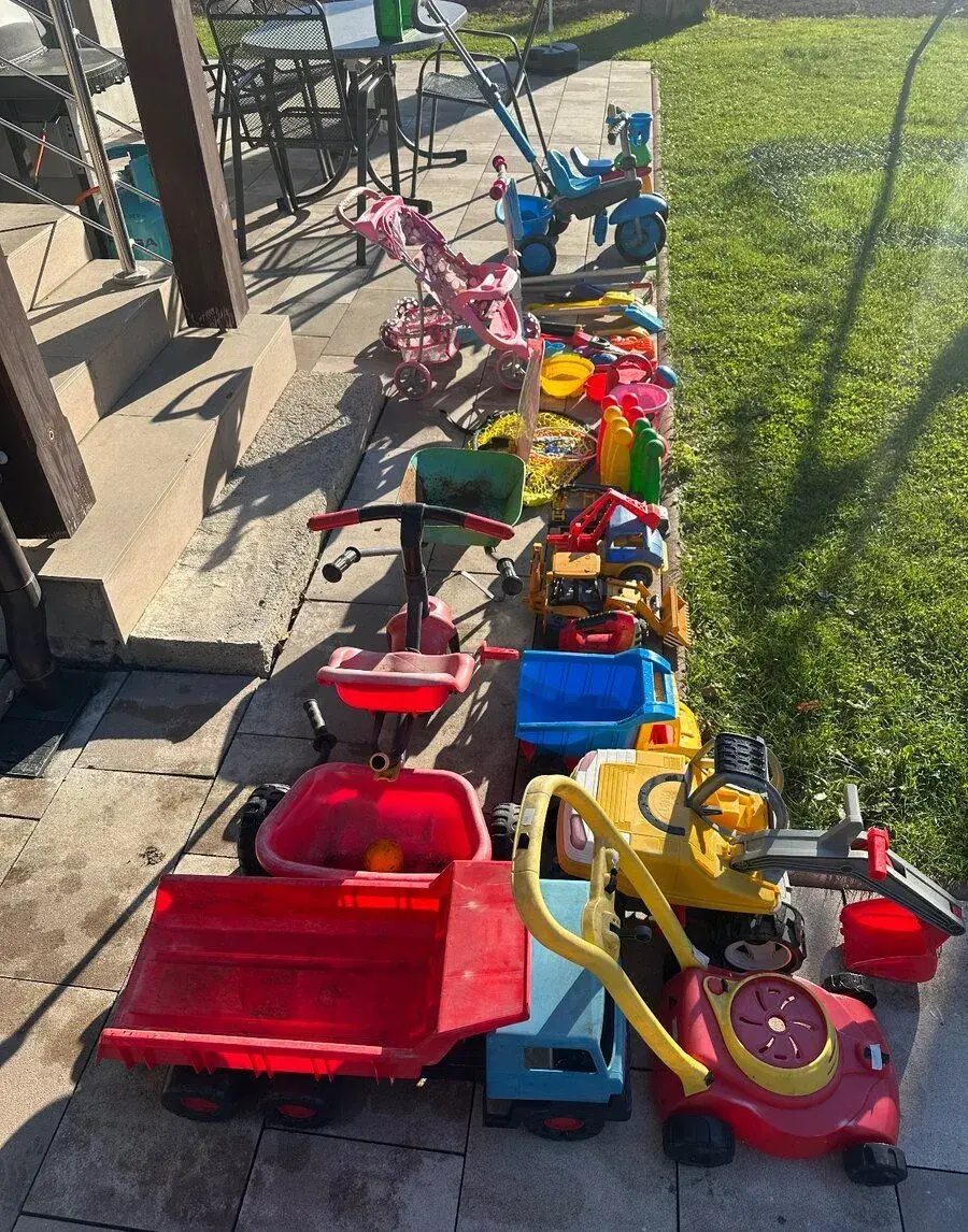 Decke hračky