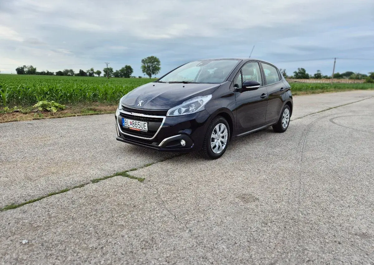 Peugeot 208 – 2018, 73 000 km