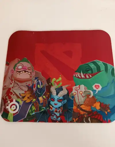 Dota 2 podložka pod myš