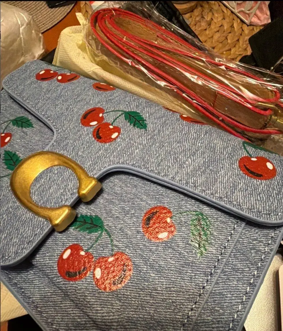 Coach cherry bag kabelka